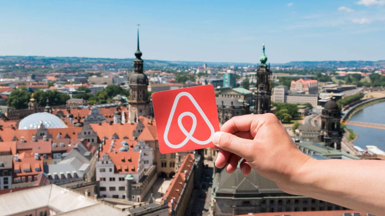 Superhost Airbnb